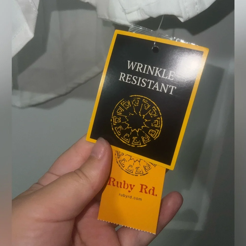 Ruby Rd. White Button Up - Picture 4 of 4